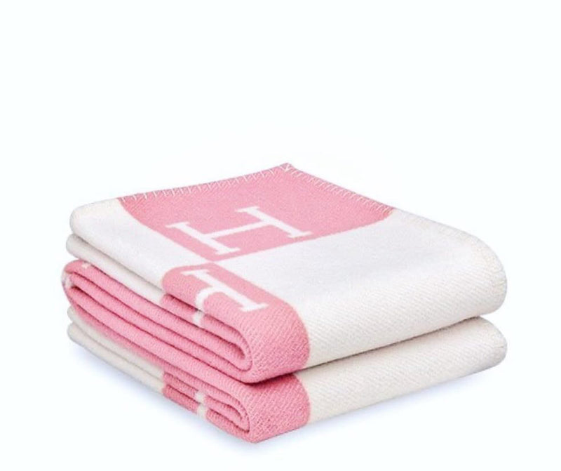 Pink and white blanket with letter H, part of Bag and throw gift bundle worth over £80.