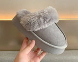 Cozy women's slippers with fur lining, perfect for keeping your feet warm and stylish. Product name: Fur Slippers