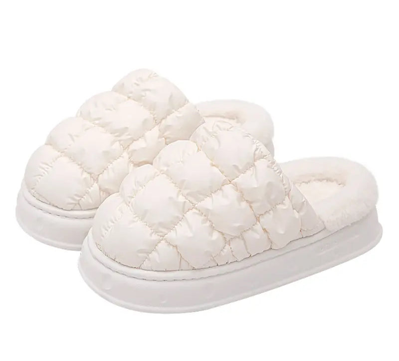 White star-patterned slippers, product name: Quilted comfy women slippers