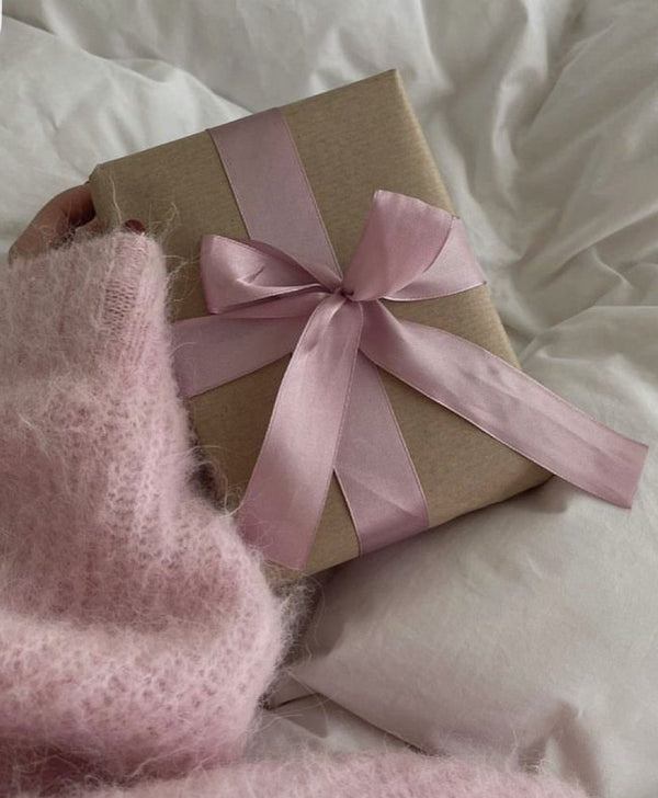 FREE GIFT 🎀