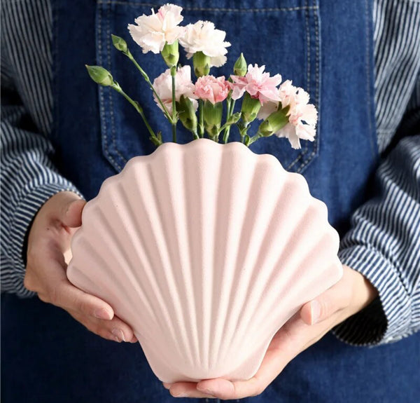 Ceramic vase flower pot with pretty shell design in pink or green.