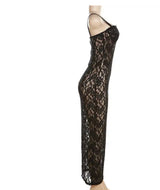 Black Mesh Dress Bodycon - Elegant black lace dress with a stylish side slit