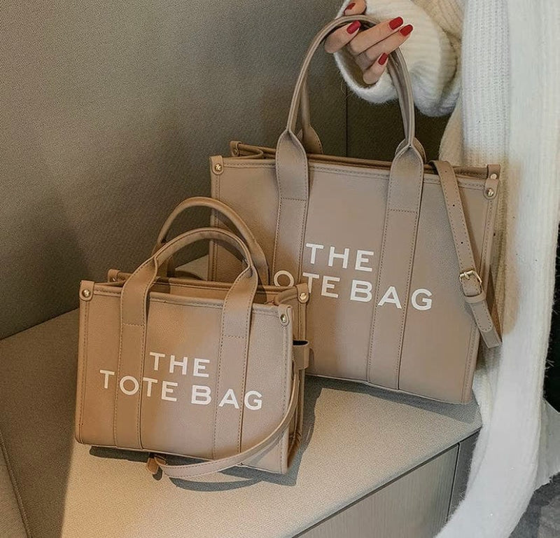 The Tote Leather Bag With Zip